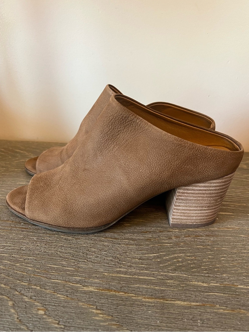Lucky Brand Organza Slip On Mules Clogs Shoes Size 9M Brown Leather